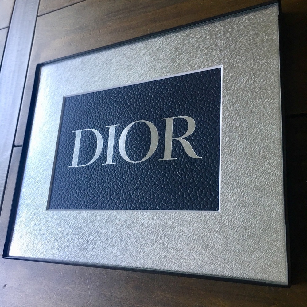 Pebbled Dior Bag w/ silver mat and free frame - Picture 3 of 5